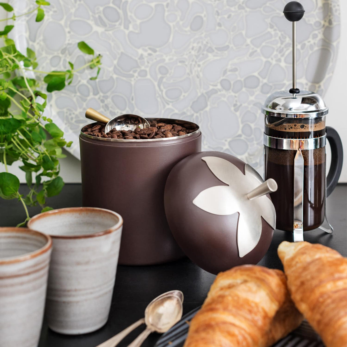 Blad Tea and Coffee Jars