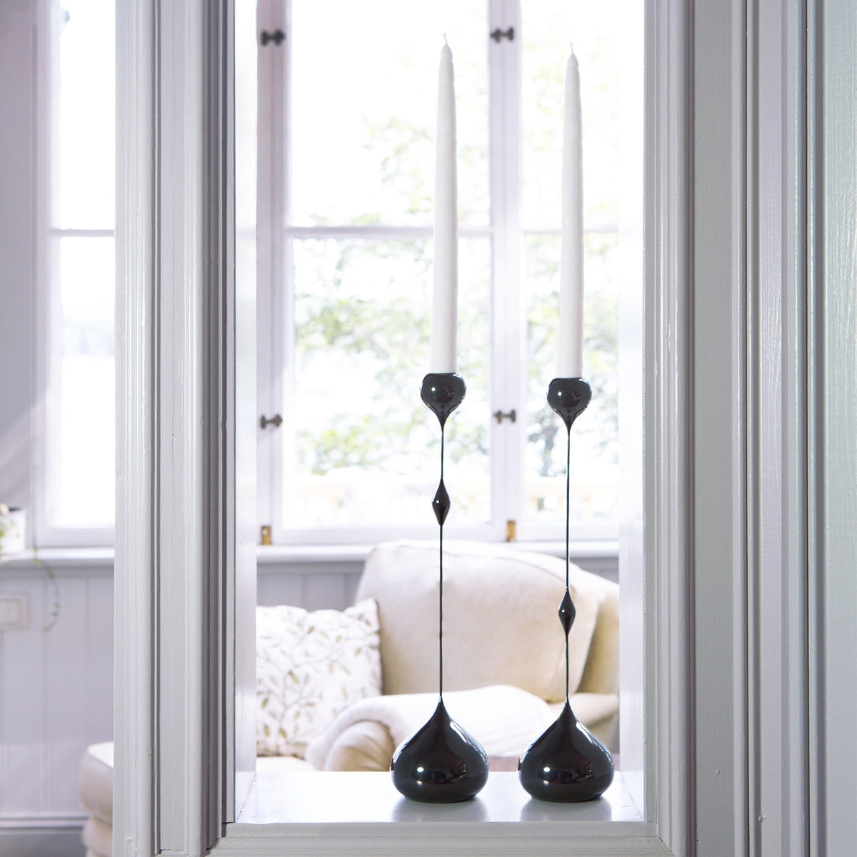 Tender Black Candlesticks
